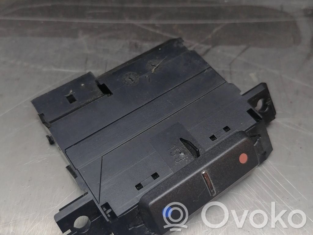 Volkswagen Phaeton Interior fan control switch 