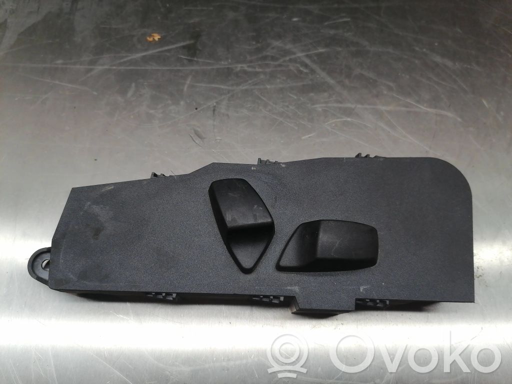BMW 5 E60 E61 Seat control switch 
