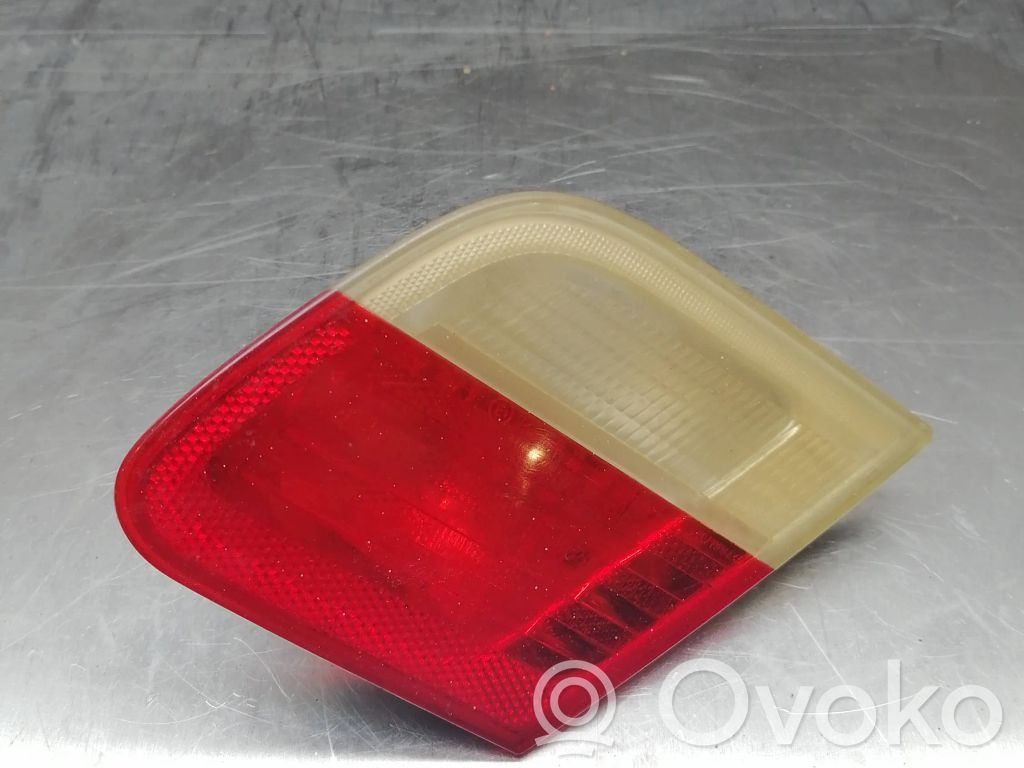 BMW 3 E46 Tailgate rear/tail lights 
