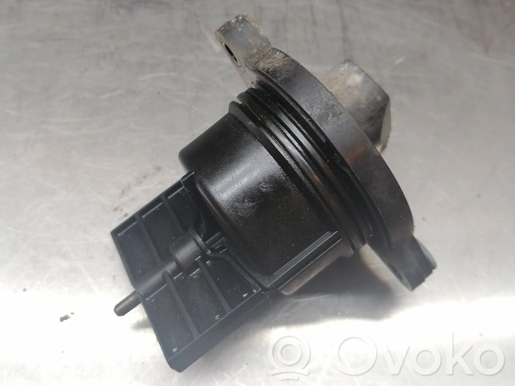 Jaguar X-Type Idle control valve (regulator) 