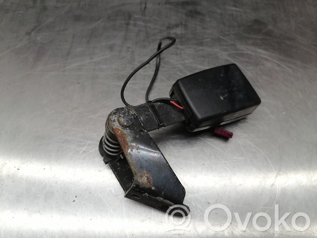 BMW 7 E65 E66 Sagtis diržo galine 
