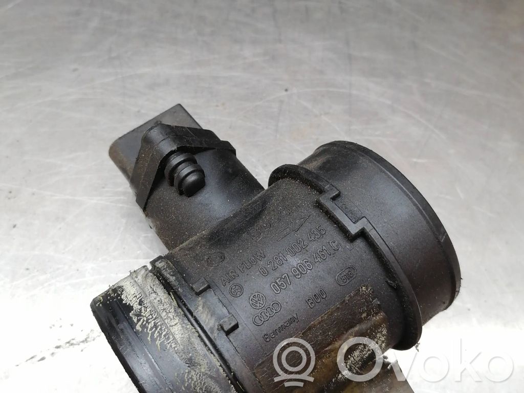 Audi A6 S6 C5 4B Ilmamassan virtausanturi 