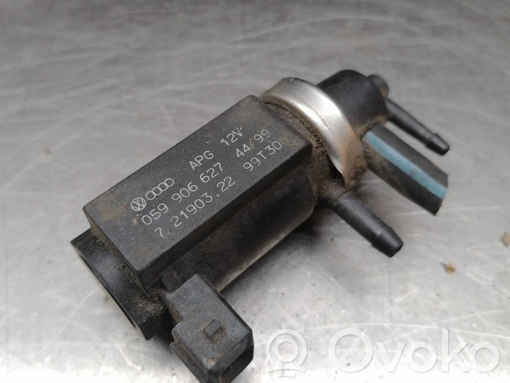 Audi A6 S6 C5 4B Soupape vanne EGR 