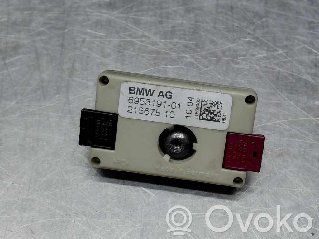 BMW 5 E60 E61 Antenos stiprintuvas 