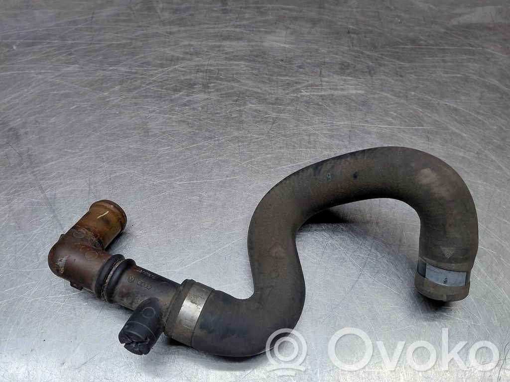 Audi A8 S8 D3 4E Engine coolant pipe/hose 