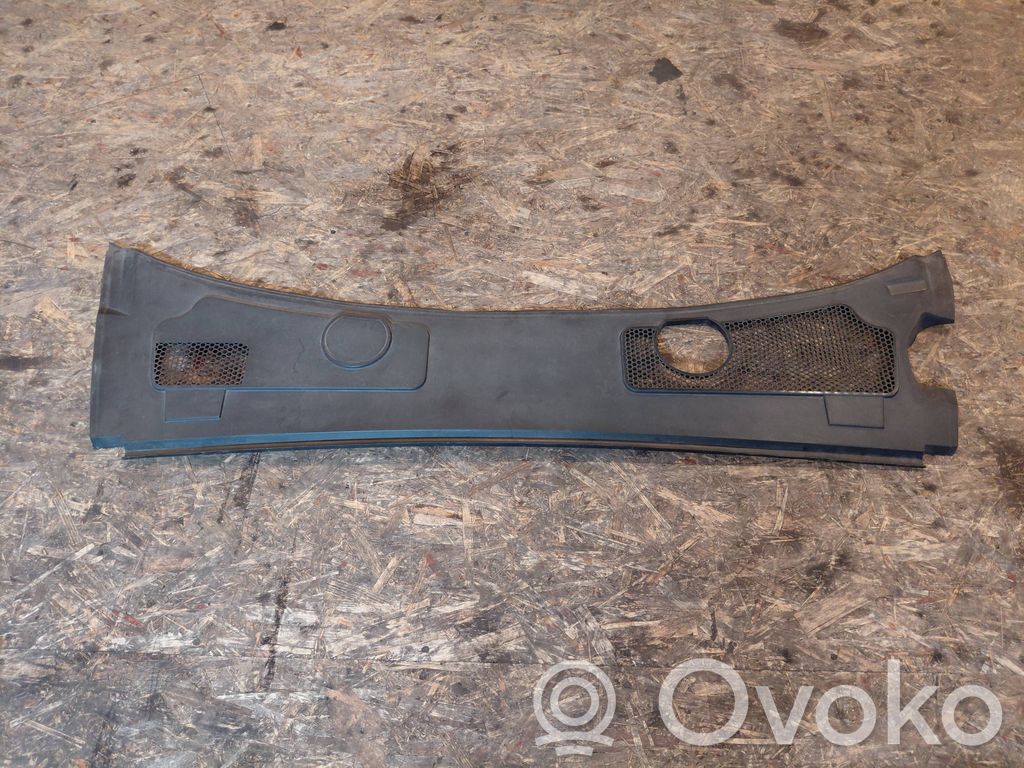 Audi A6 S6 C6 4F Wiper trim 