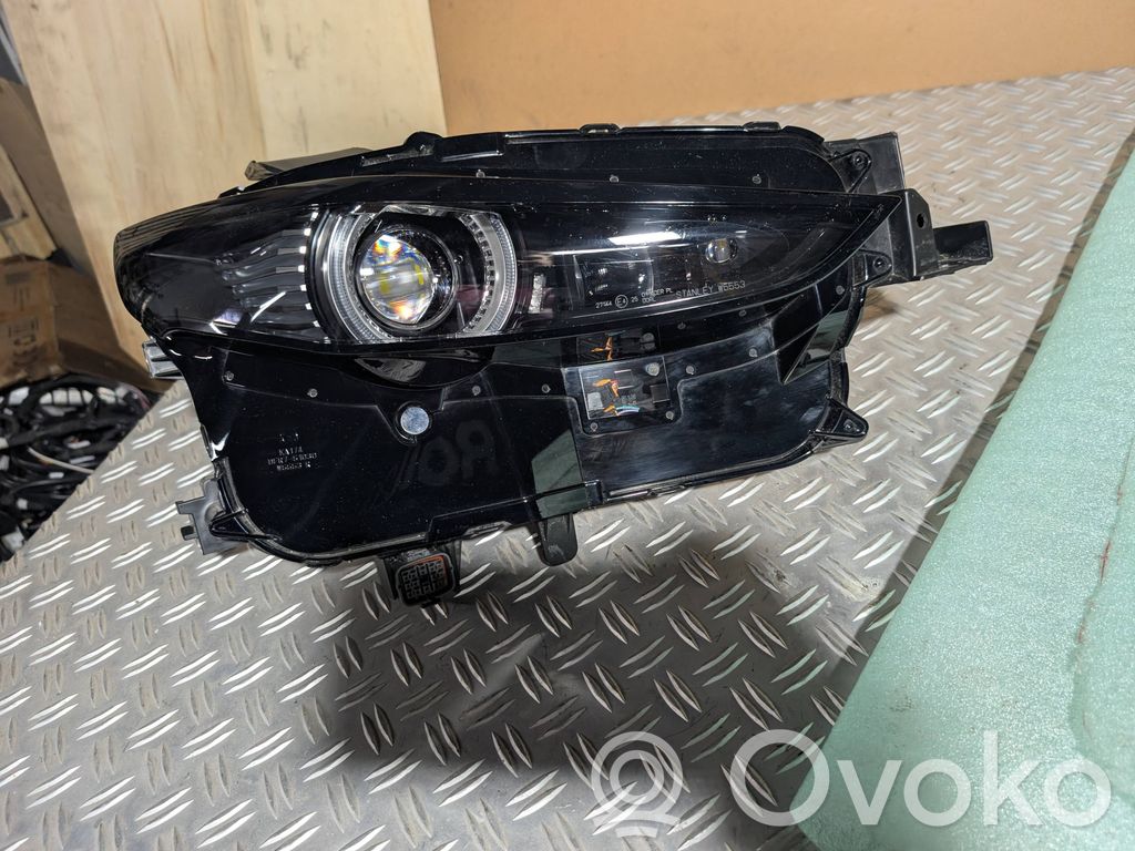 Mazda CX-30 Headlight/headlamp 