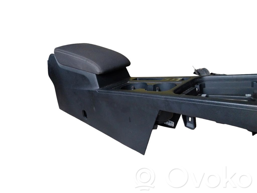 Volkswagen PASSAT B8 Console centrale 