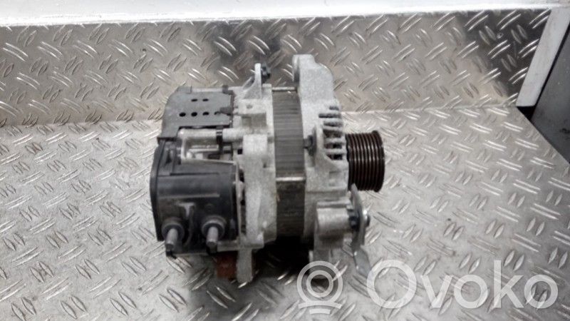 Suzuki Vitara (LY) Alternador 