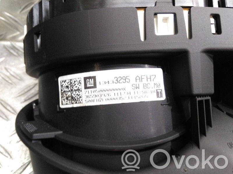 Opel Adam Speedometer (instrument cluster) 