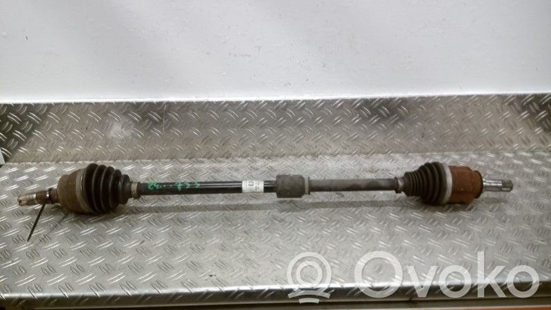 Opel Corsa D Priekinis pusašis 