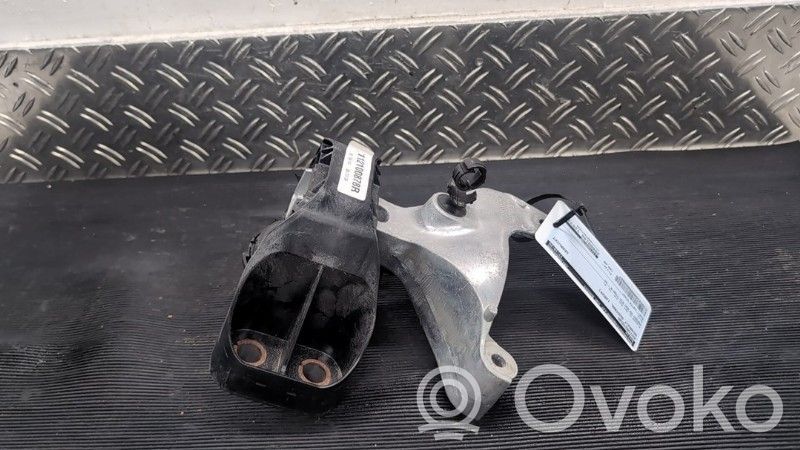 Renault Espace VI Engine mount bracket 