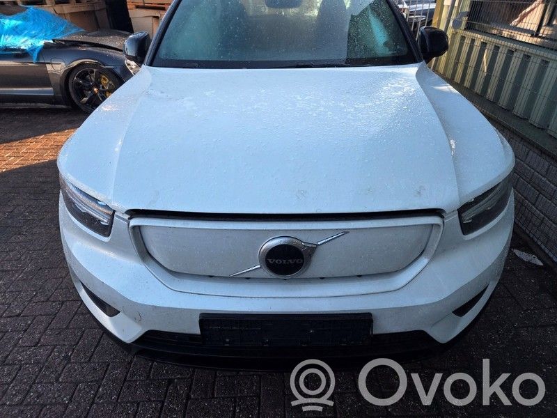Volvo XC40 Front piece kit 