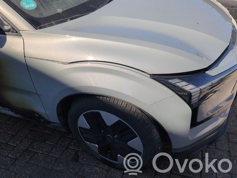 Volvo EX30 Keulasarja 