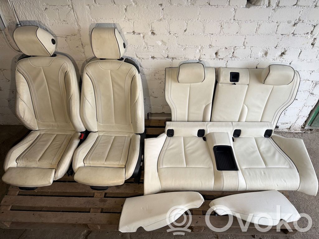 BMW 4 F32 F33 Tapicerka / Komplet 