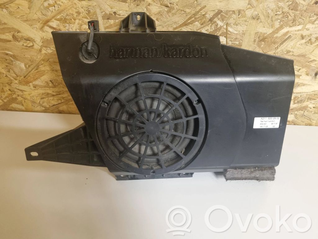 Mercedes-Benz E W211 Głośnik niskotonowy 