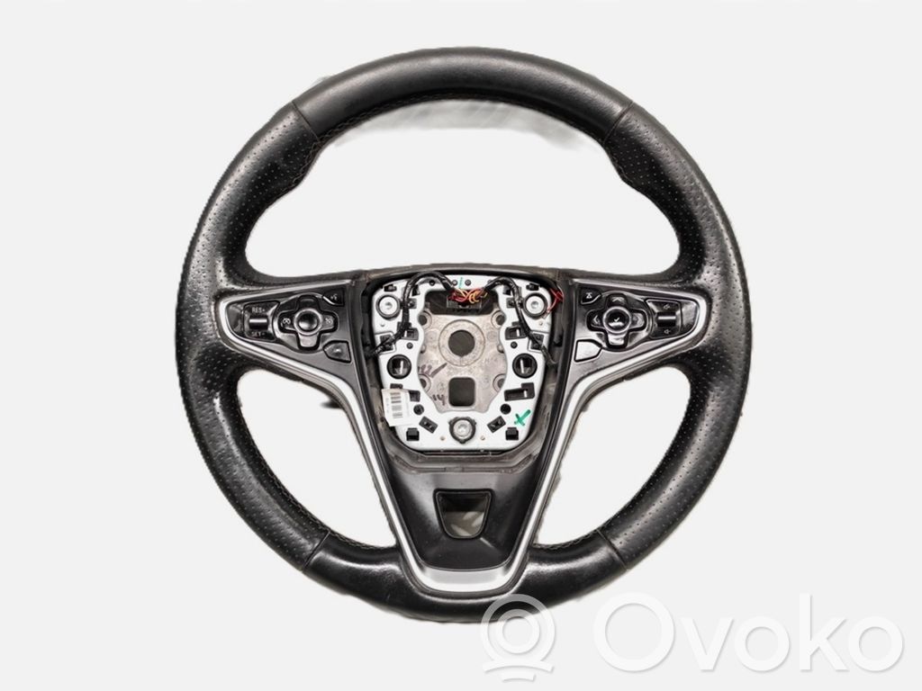 Opel Insignia A Steering wheel 