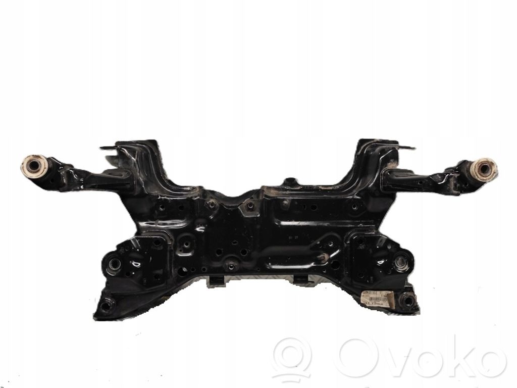 Ford Focus Priekinis traversas 