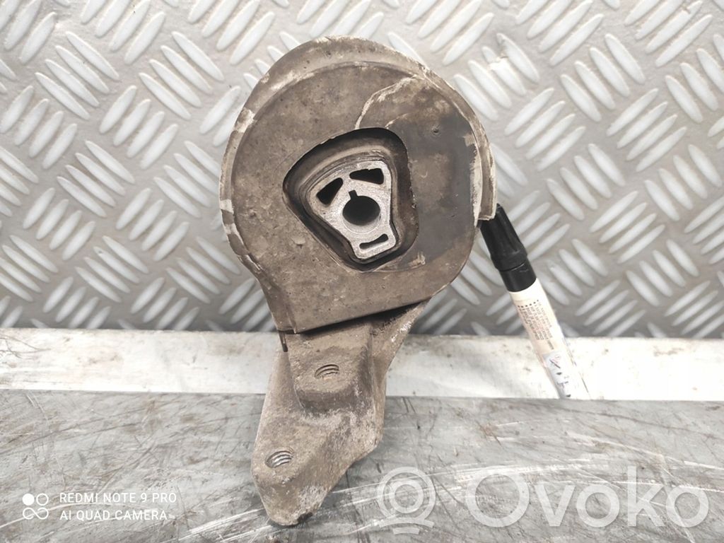Engine mount bracket   13228306,A20NHT