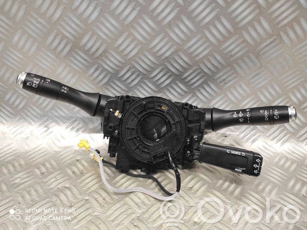 Renault Clio V Other switches/knobs/shifts 