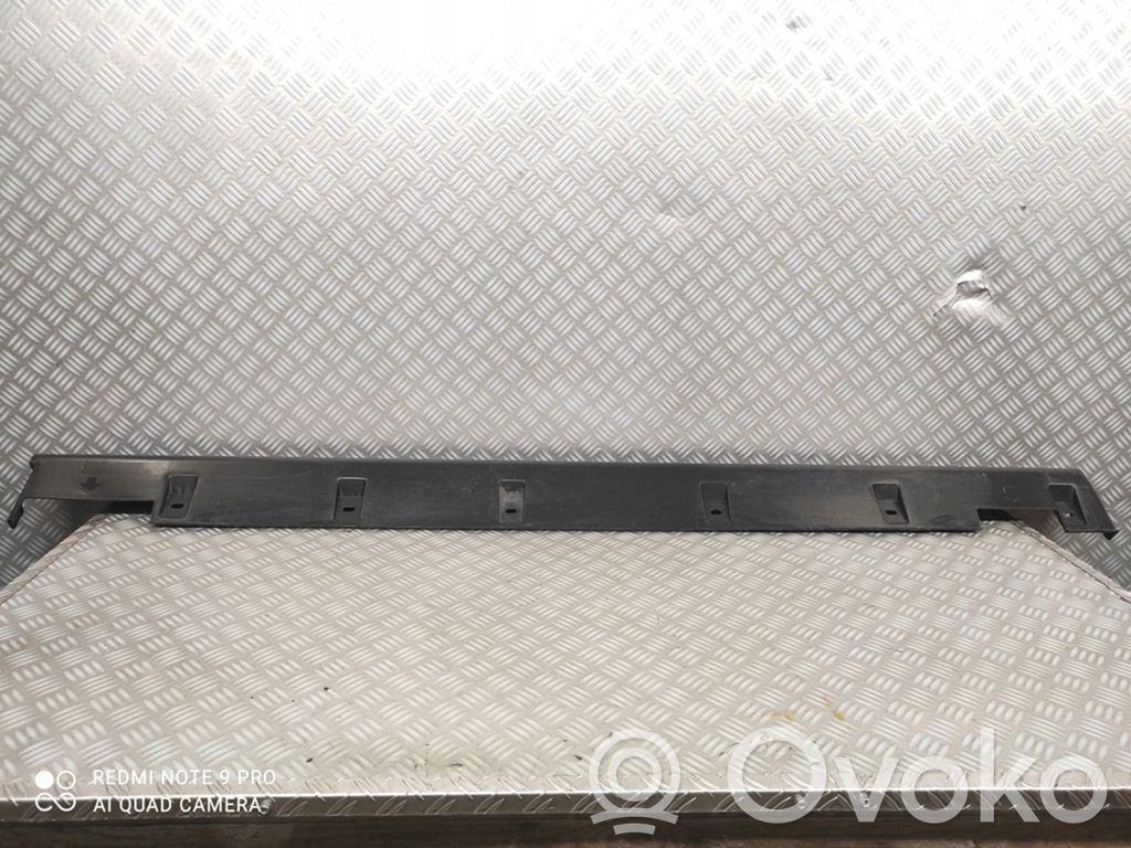 Honda CR-V Moldura protectora del borde delantero 
