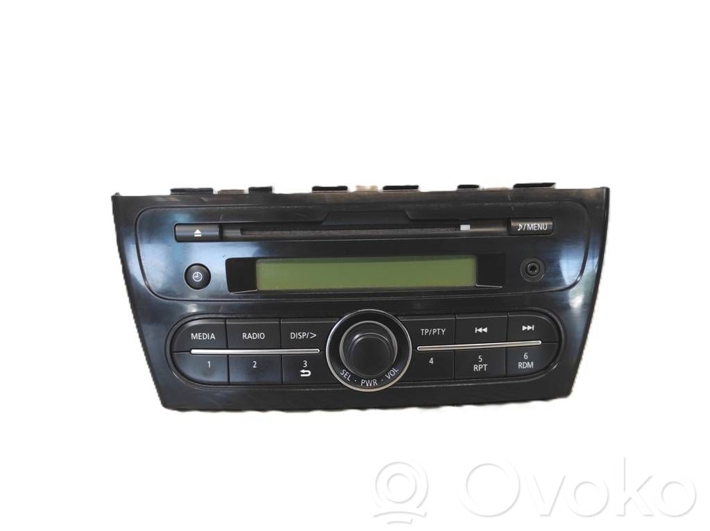 Panel / Radioodtwarzacz CD/DVD/GPS   8701A621,99037037,ME3E214T