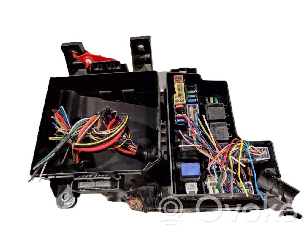 Renault Koleos I Fuse module 