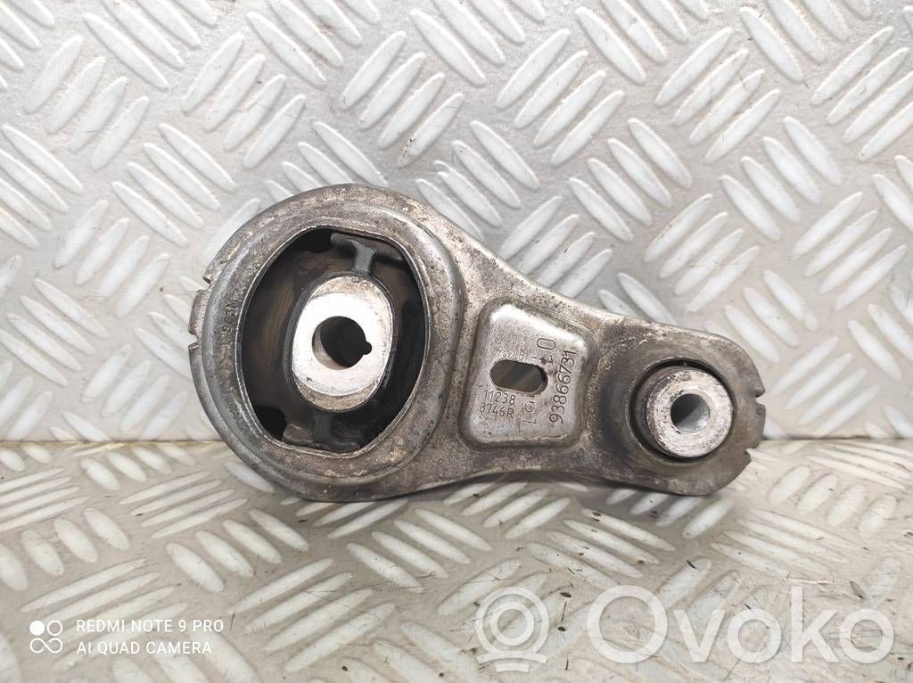 Engine mount bracket   112388746R