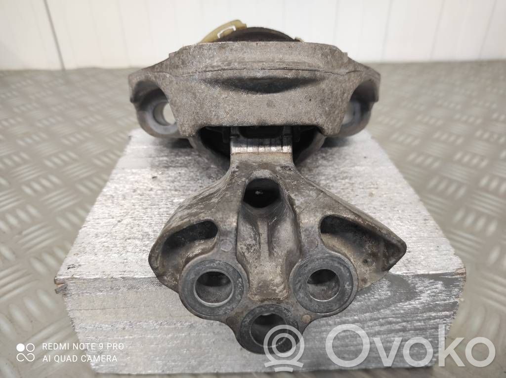 Ford Transit Courier Engine mount bracket 