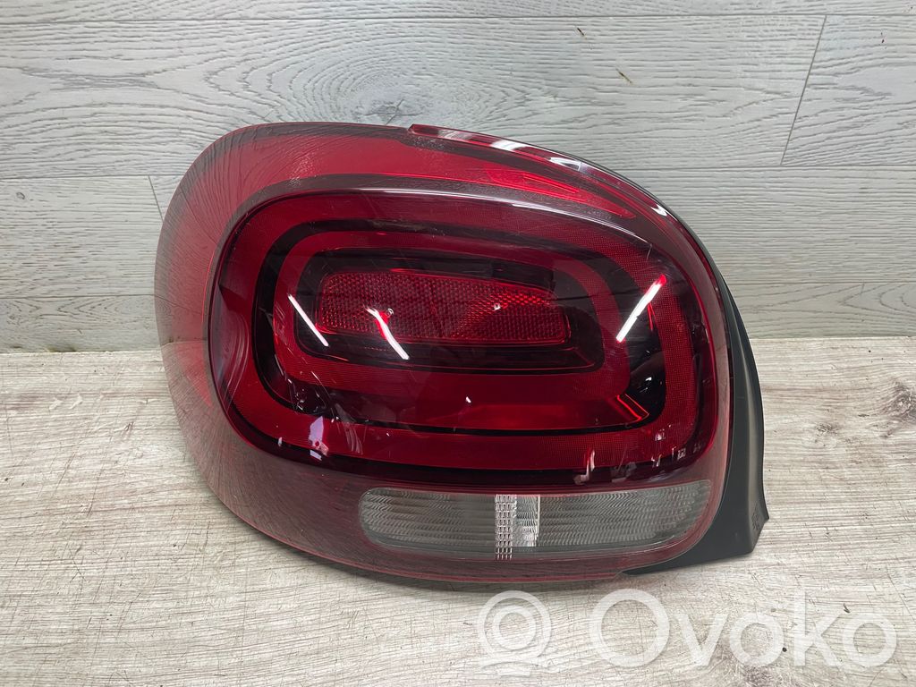 Citroen C3 Galinis žibintas kėbule 