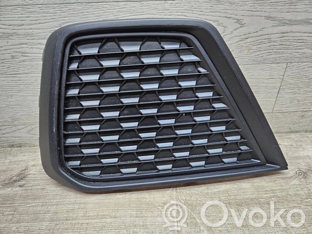 Audi A1 Front bumper lower grill 