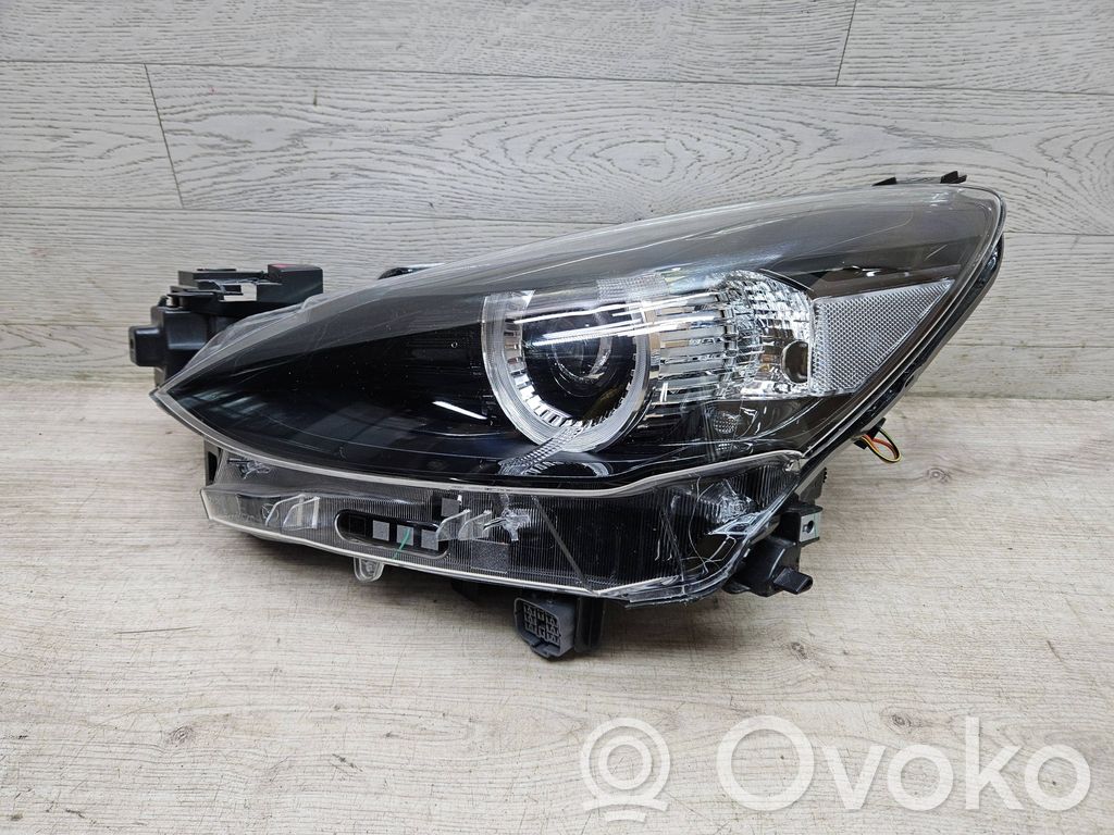 Mazda 2 Headlight/headlamp 