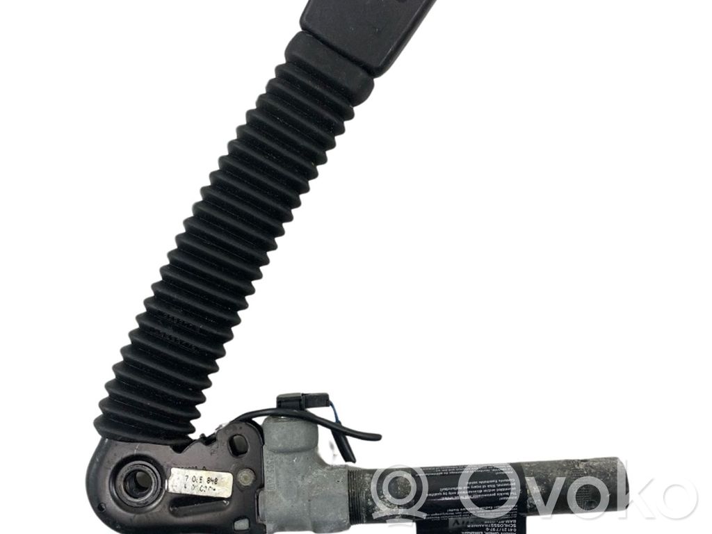 Front seatbelt   F2595Z410