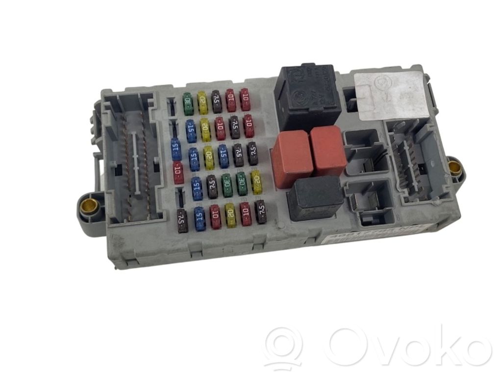 Fiat Punto (188) Fuse module 