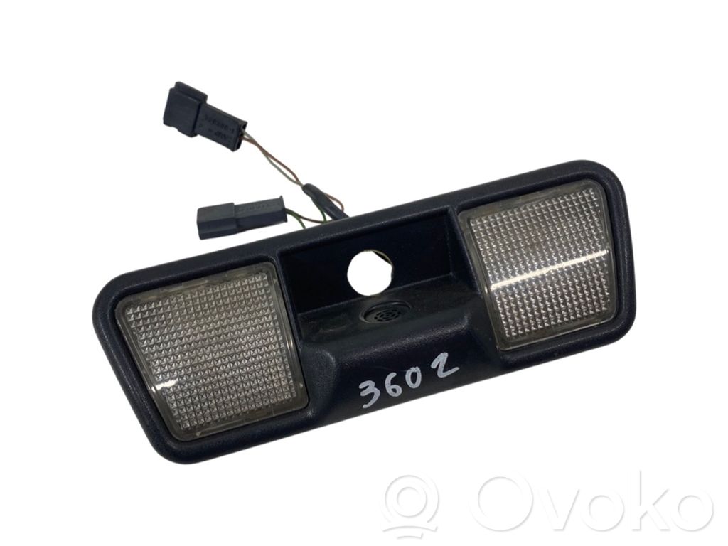 Etuistuimen valo   4550869