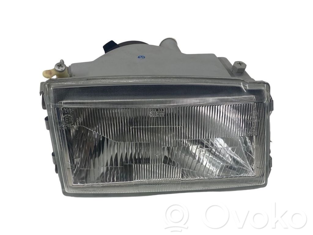 Fiat Uno Headlight/headlamp 