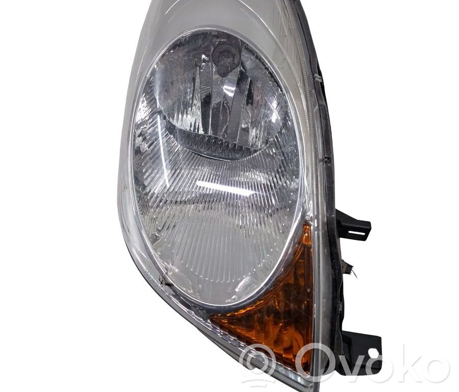 Nissan Note (E11) Lampa przednia 