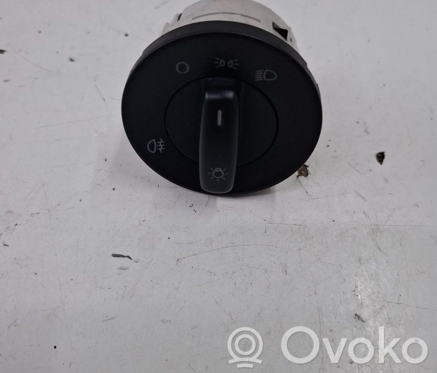 Skoda Octavia Mk2 (1Z) Panel lighting control switch 