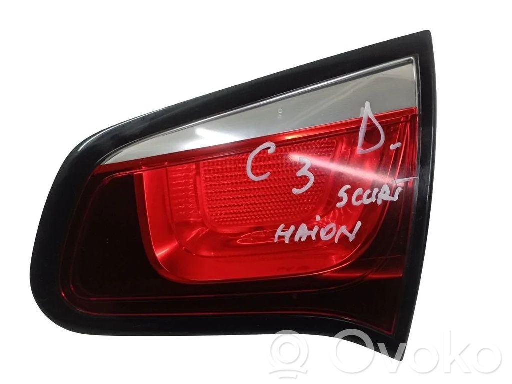 Rear/tail lights   9685225480