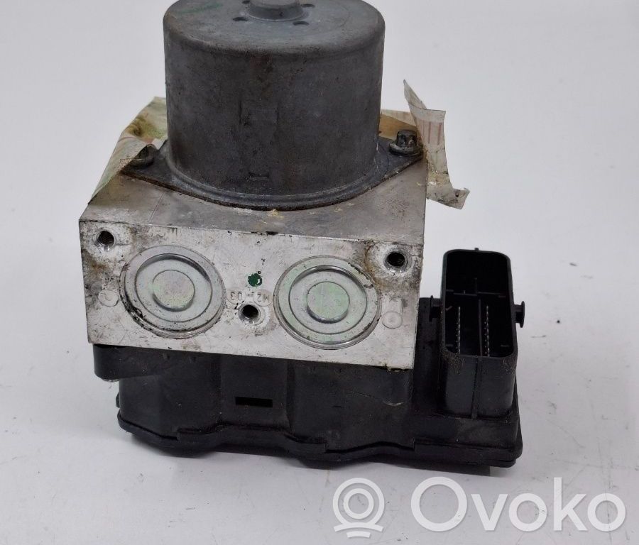 ABS-pumppu   6G912C405AK