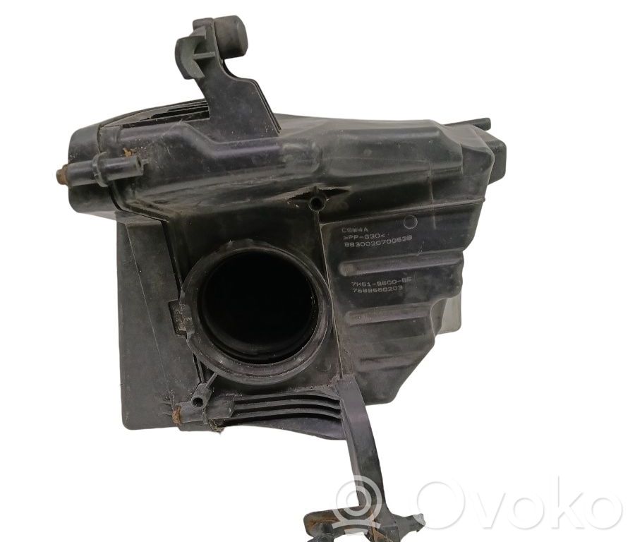 Air filter box   7M519600BE