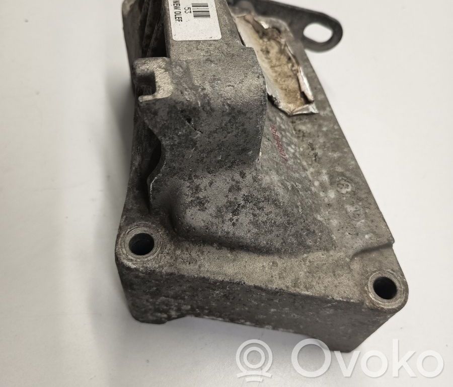 Opel Corsa D Engine mount bracket 