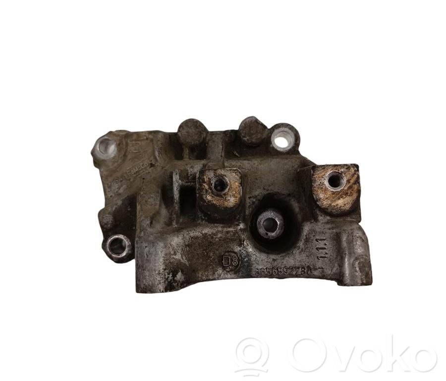 Land Rover Freelander 2 - LR2 Suport tampon motor 