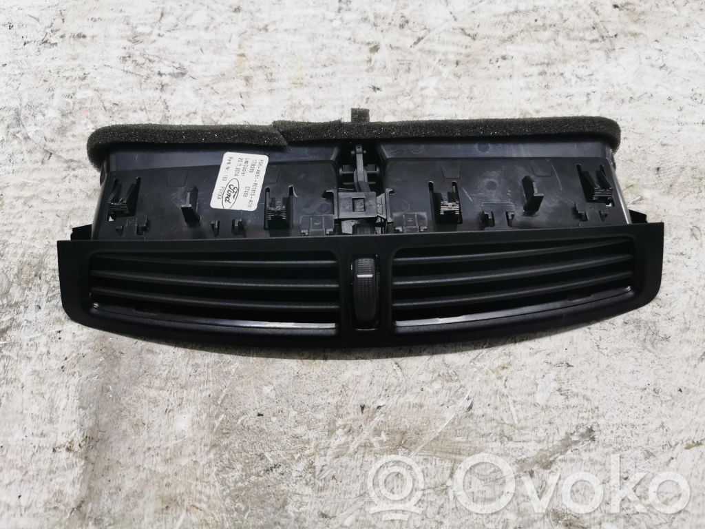 Ford C-MAX II Dysze / Kratki środkowego nawiewu deski rozdzielczej 