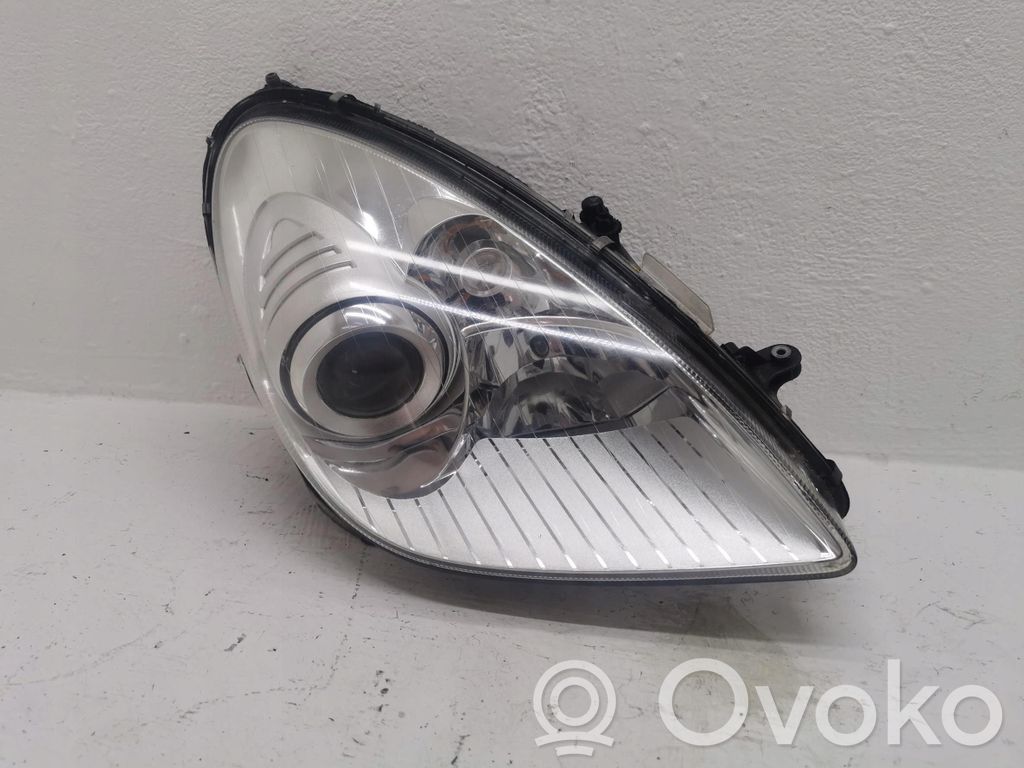Mercedes-Benz SLK R171 Lampa przednia 