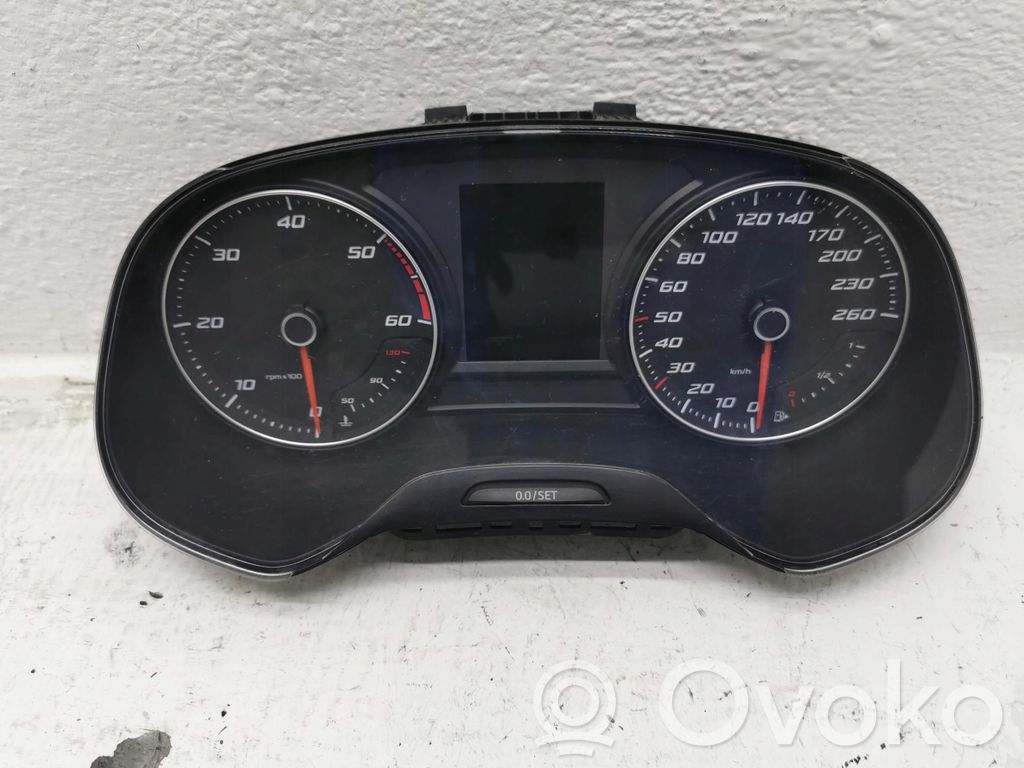 Seat Leon (5F) Speedometer (instrument cluster) 