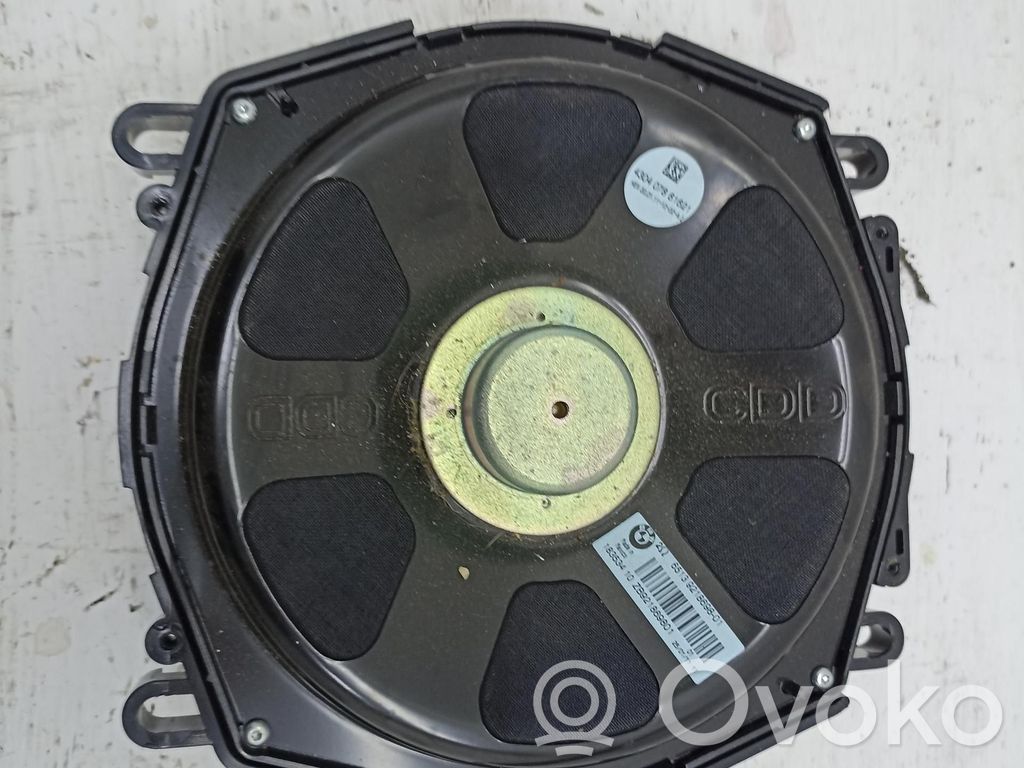 BMW X6 E71 Subwoofer 