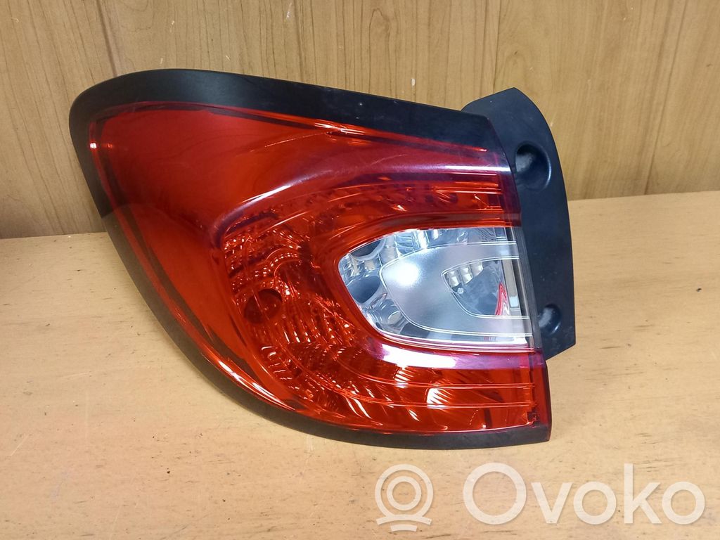 Renault Captur Luz trasera/de freno 
