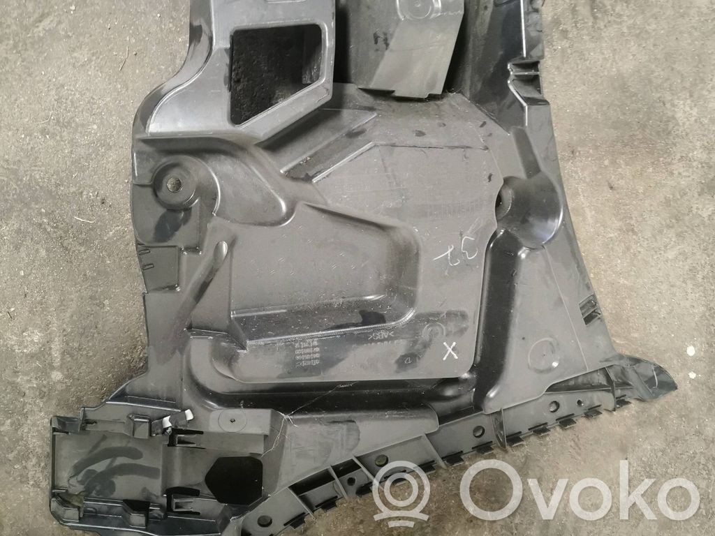 BMW M8 F91 F92 G14 G15 Uchwyt / Mocowanie zderzaka tylnego 
