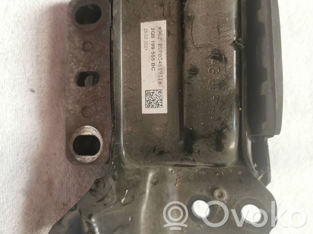 Volkswagen T-Cross Dzinēja spilvens 